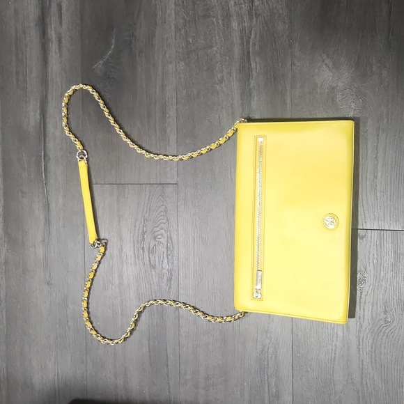 Tory Burch T-Lock Saffiano Leather Clutch w/ shoulder strap/crossbody, Yellow - Picture 5 of 10